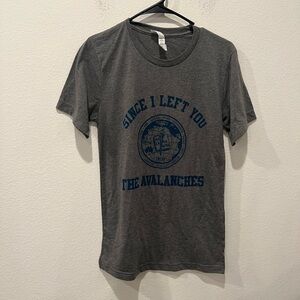 Gray Graphic T-Shirt with Blue Print Size S